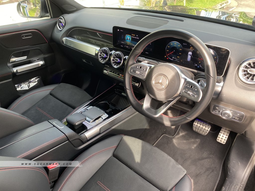Mercedes-Benz GLB-Class GLB200 AMG Line Premium