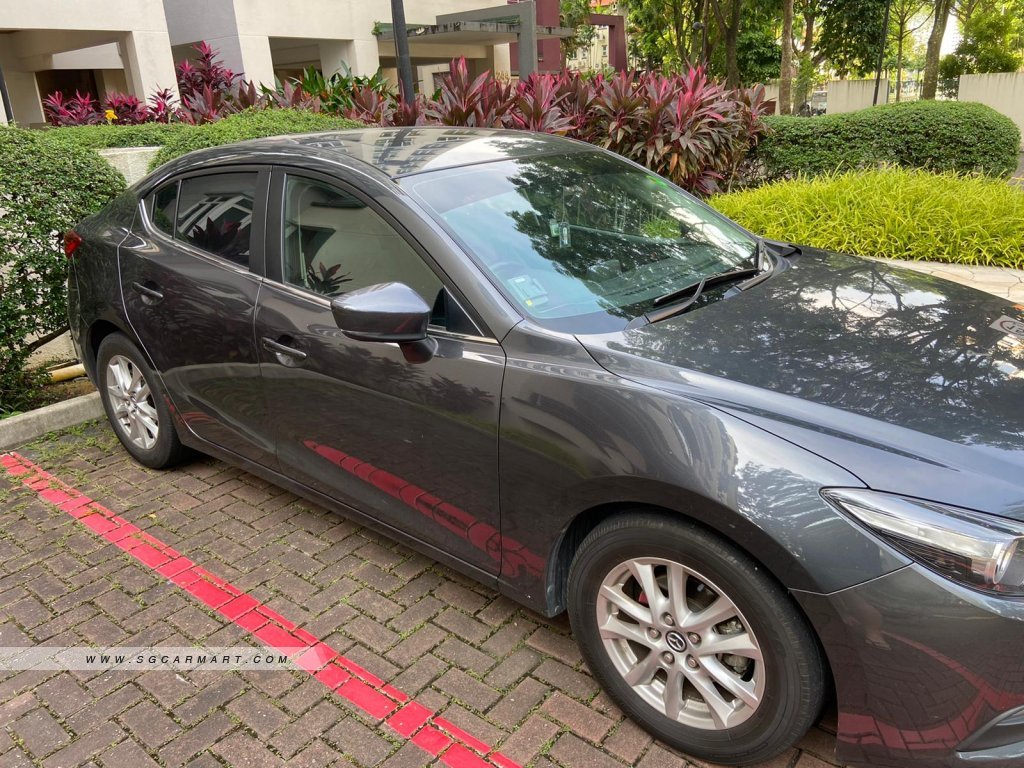 Mazda 3 1.5A Sunroof