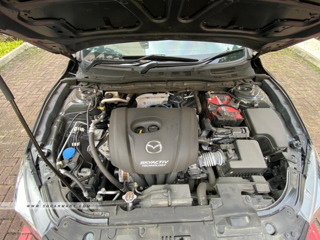 Mazda 3 1.5A Sunroof