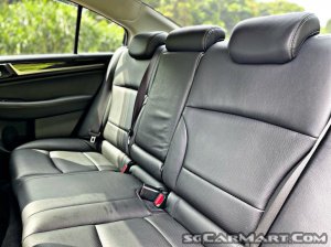 Subaru Legacy 2.5i-S Sunroof