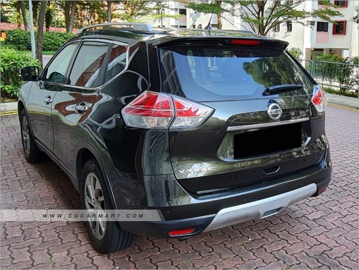 Nissan X-Trail 2.0A Premium 7-Seater Sunroof