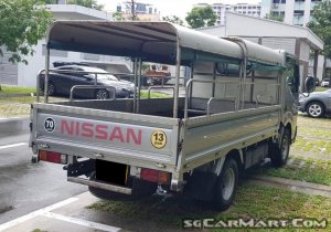 Nissan cabstar 2015