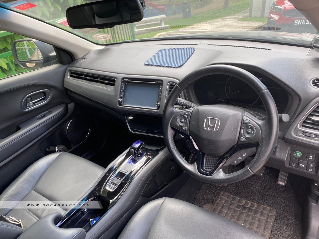 Honda Vezel Hybrid 1.5A X