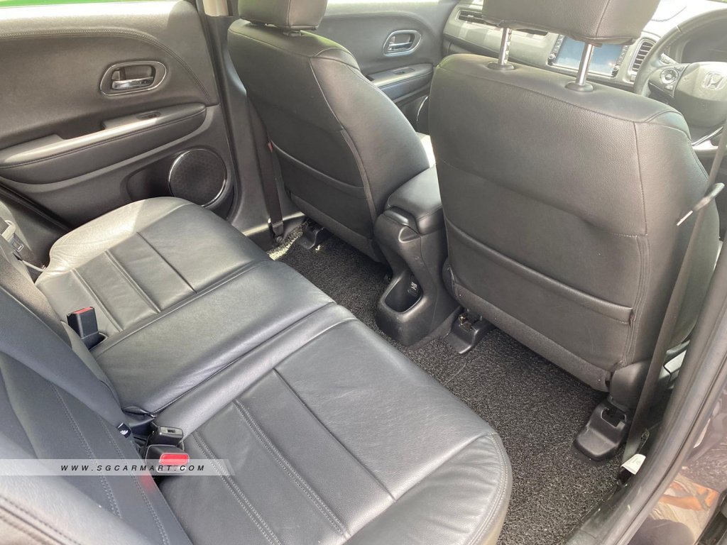 Honda Vezel Hybrid 1.5A X
