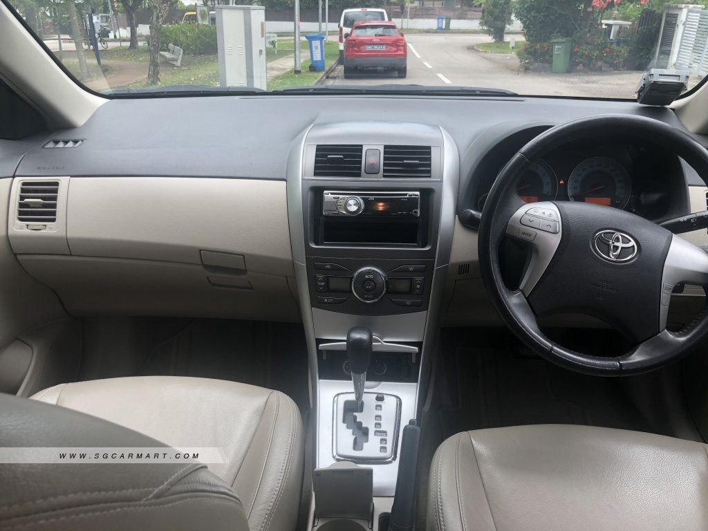 Toyota Corolla Altis 1.6A (COE till 03/2031)