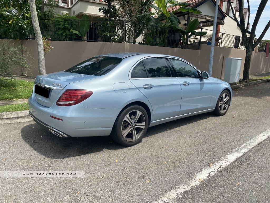 Mercedes-Benz E-Class E200 Avantgarde