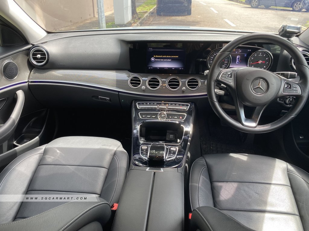Mercedes-Benz E-Class E200 Avantgarde