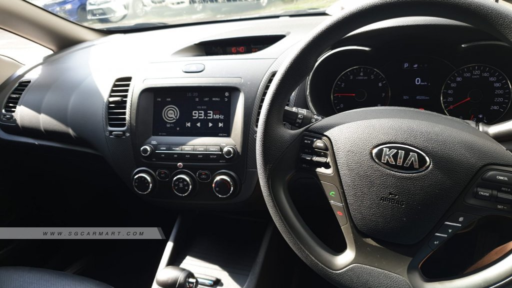Kia Cerato K3 1.6A EX
