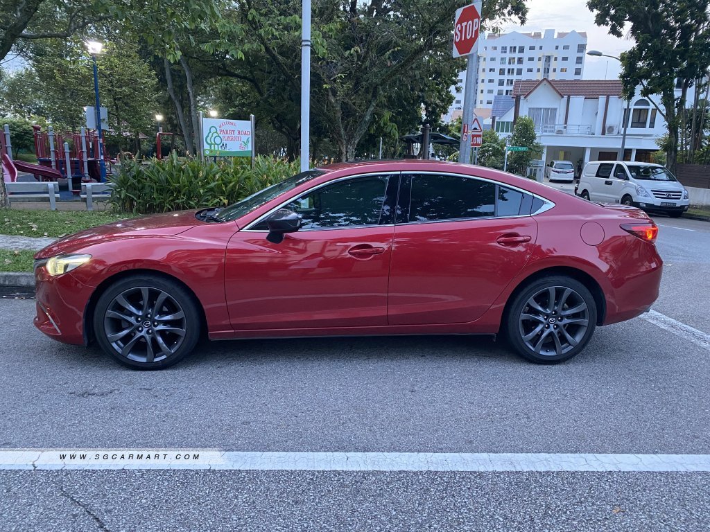 Mazda 6 2.5A Luxury
