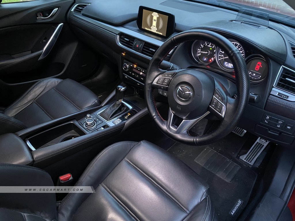 Mazda 6 2.5A Luxury