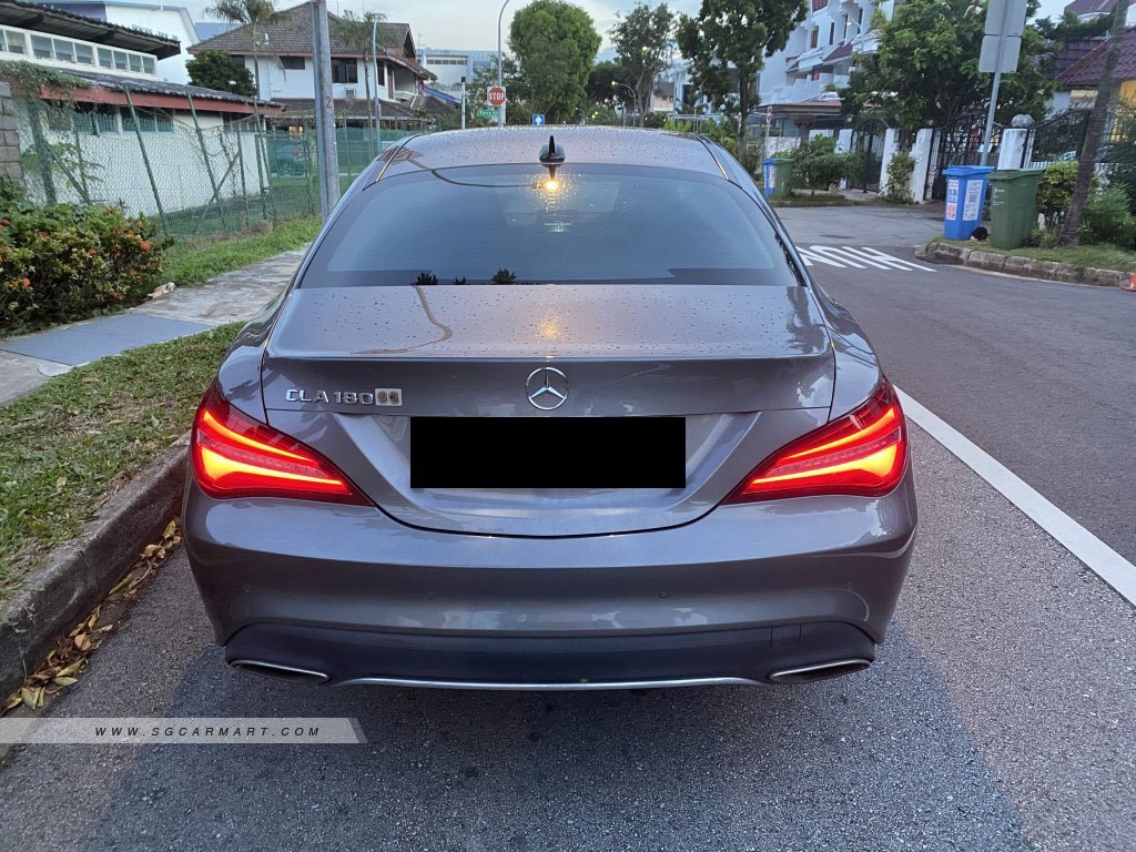 Mercedes-Benz CLA-Class CLA180 Urban