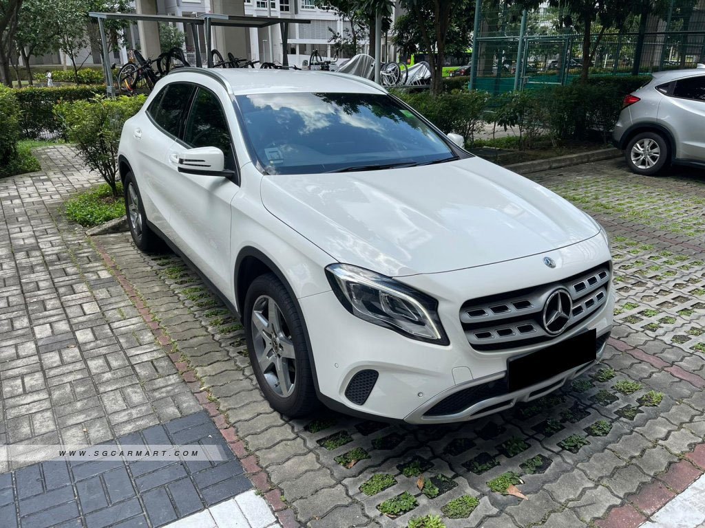 Mercedes-Benz GLA-Class GLA180 Urban Edition