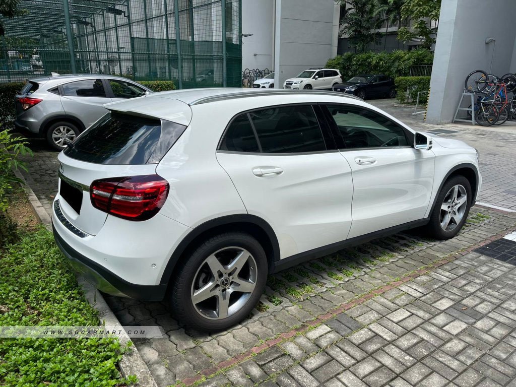 Mercedes-Benz GLA-Class GLA180 Urban Edition