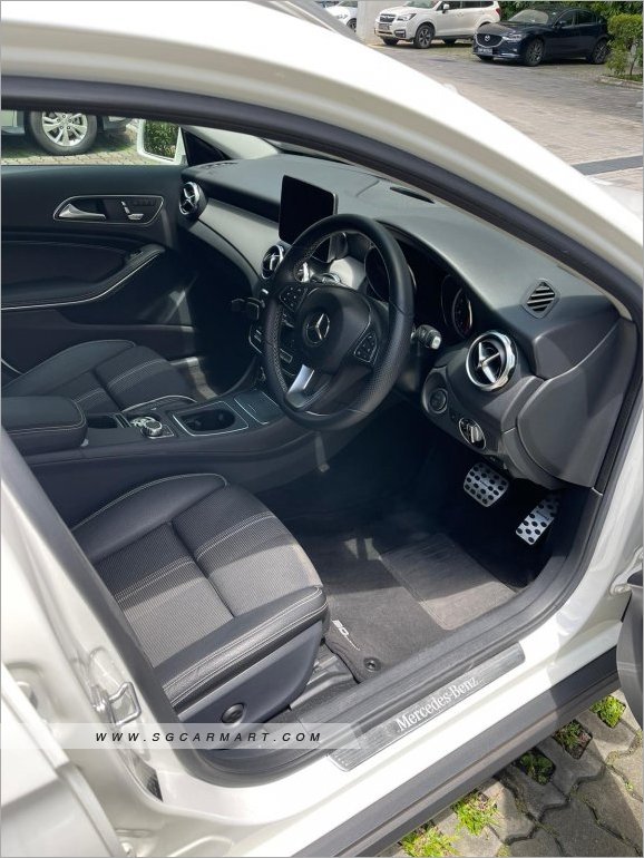 Mercedes-Benz GLA-Class GLA180 Urban Edition