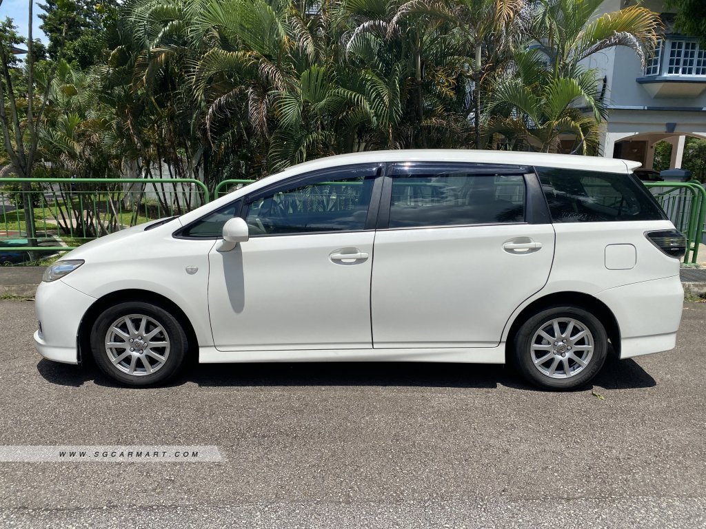 Toyota Wish 1.8A X (COE till 09/2025)