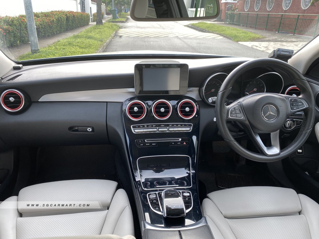 Mercedes-Benz C-Class C180 Avantgarde