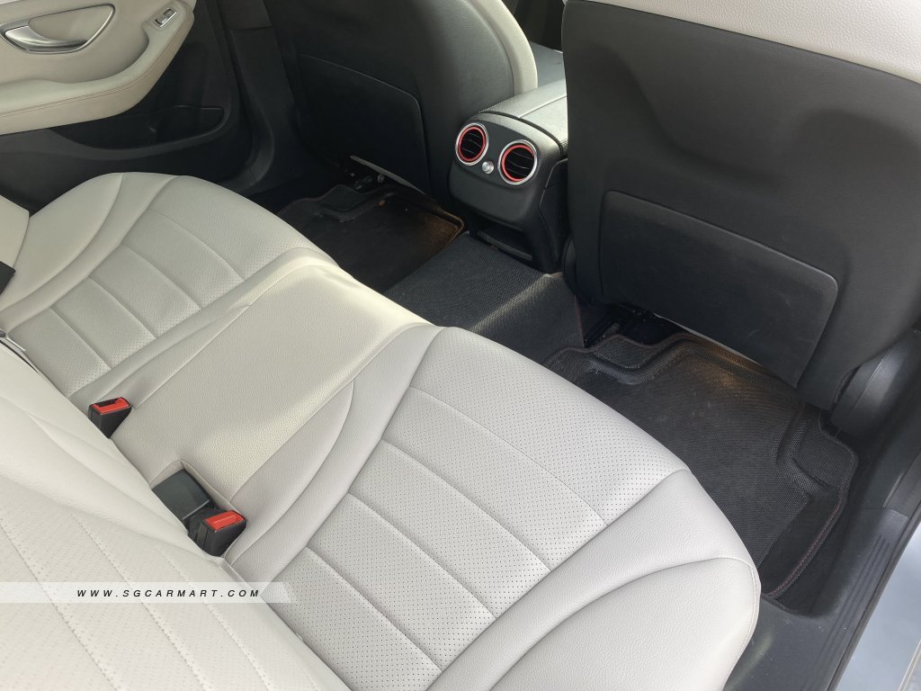 Mercedes-Benz C-Class C180 Avantgarde