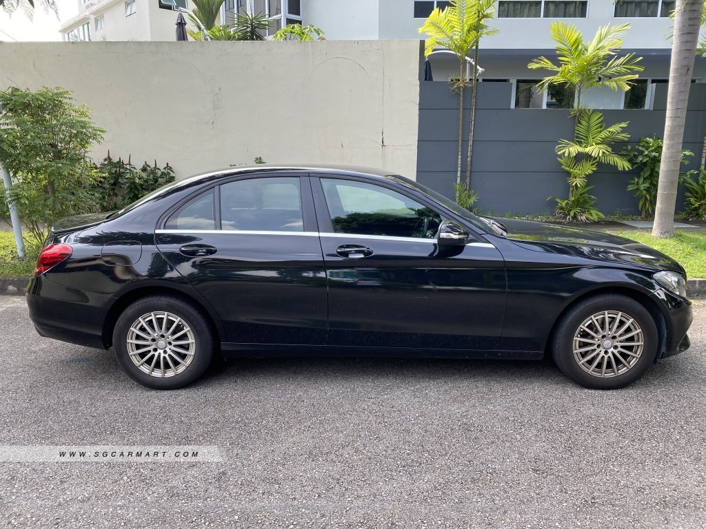 Mercedes-Benz C-Class C200
