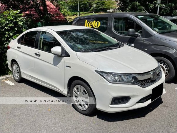 Honda Grace Hybrid 1.5A LX