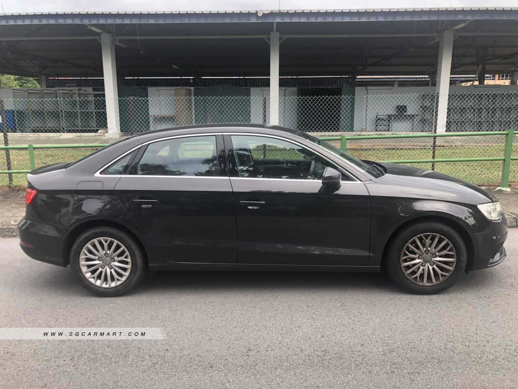Audi A3 Sedan 1.4A TFSI S-tronic Ambiente