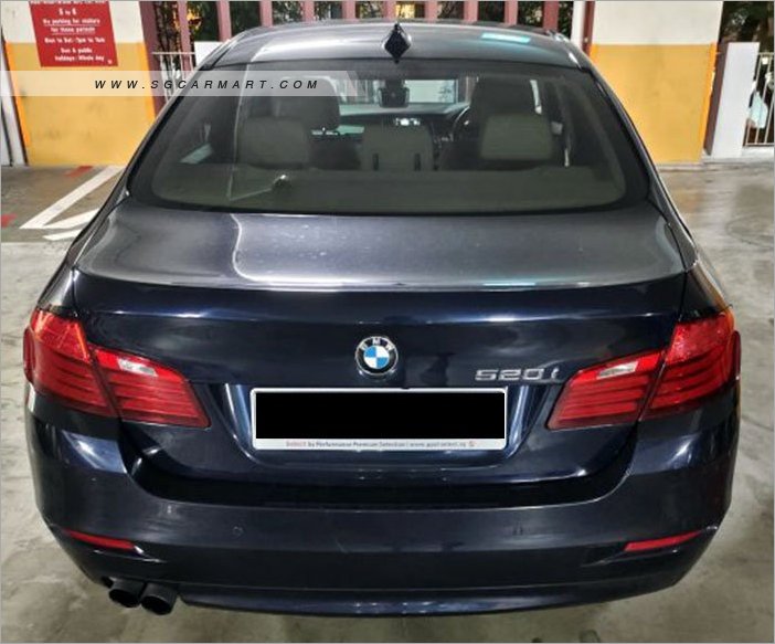 BMW 5 Series 520i Luxury