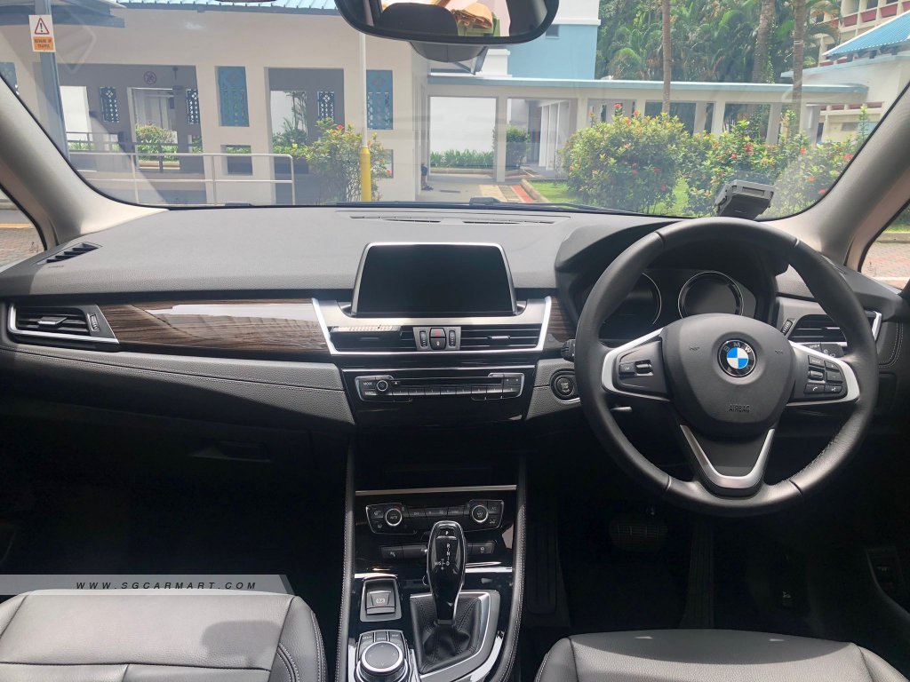 BMW 2 Series 216i Gran Tourer Luxury