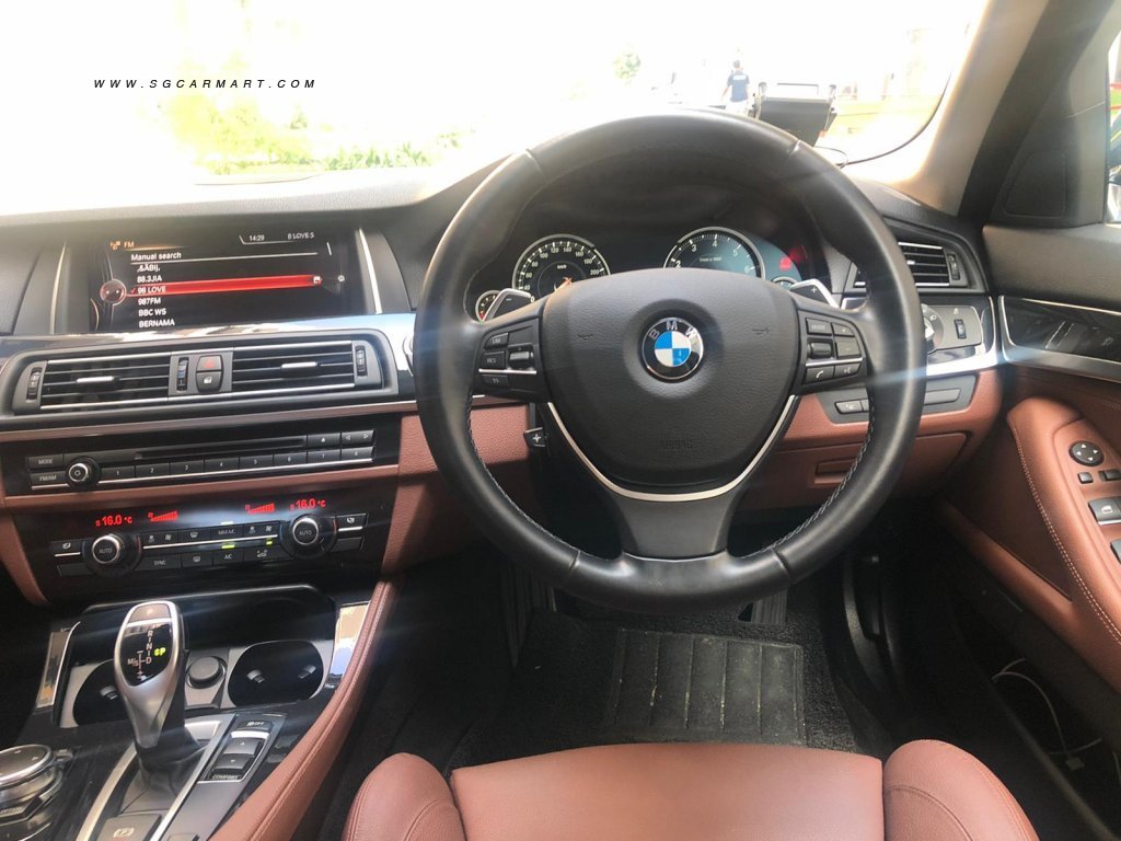 BMW 5 Series 528i Sport Pro