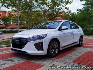 Hyundai Ioniq Hybrid Review Updated With Emphasis On Efficiency Torque