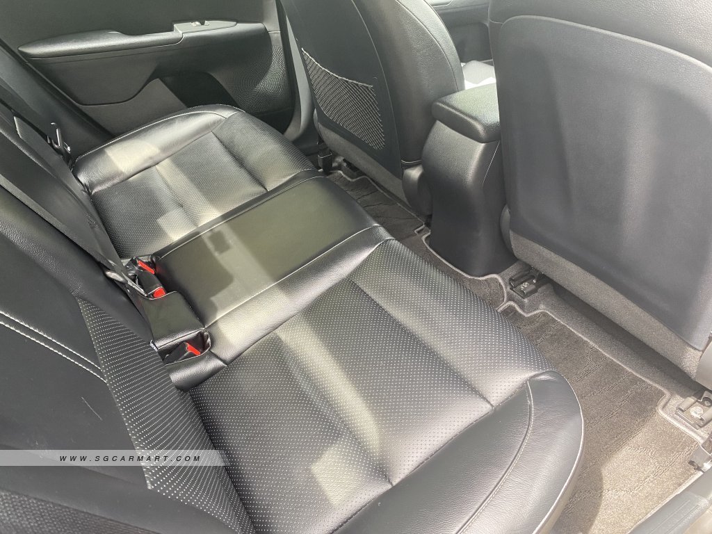 Kia Cerato 1.6A LX