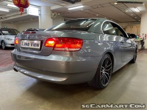 BMW 3 Series 323i Convertible (COE till 10/2029)