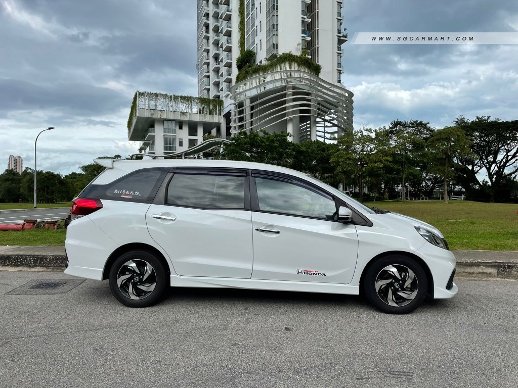 Used 16 Honda Mobilio 1 5a Rs I Vtec Luxe For Sale Expired Sgcarmart