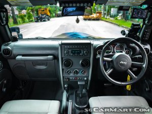 Jeep Wrangler Unlimited Rubicon 3.8A (COE till 08/2028)