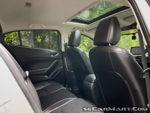Mazda 3 1.5A Sunroof