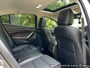 Mazda 6 2.5A Luxury Sunroof
