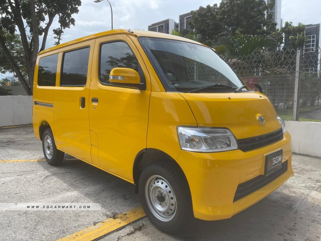Used 21 Toyota Townace 1 5a Gl For Sale Sg Motor Link Pte Ltd Sgcarmart
