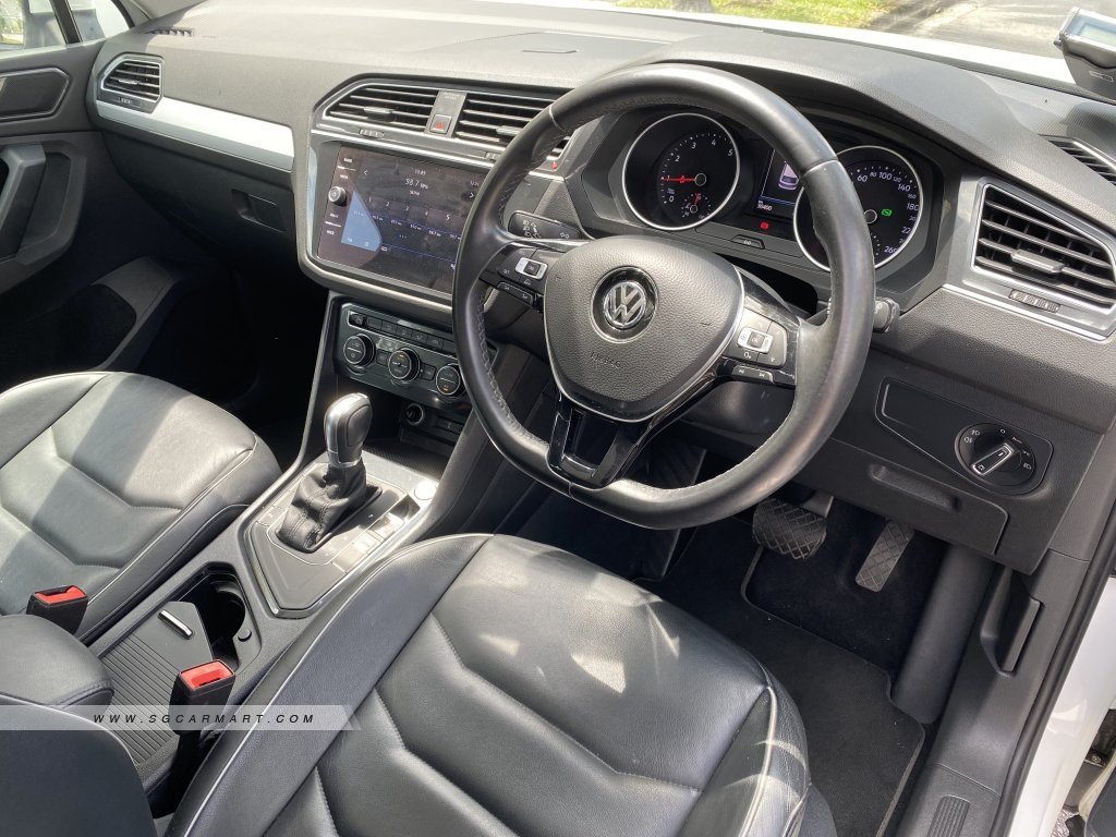 Volkswagen Tiguan 1.4A TSI Comfortline EQP Panoramic