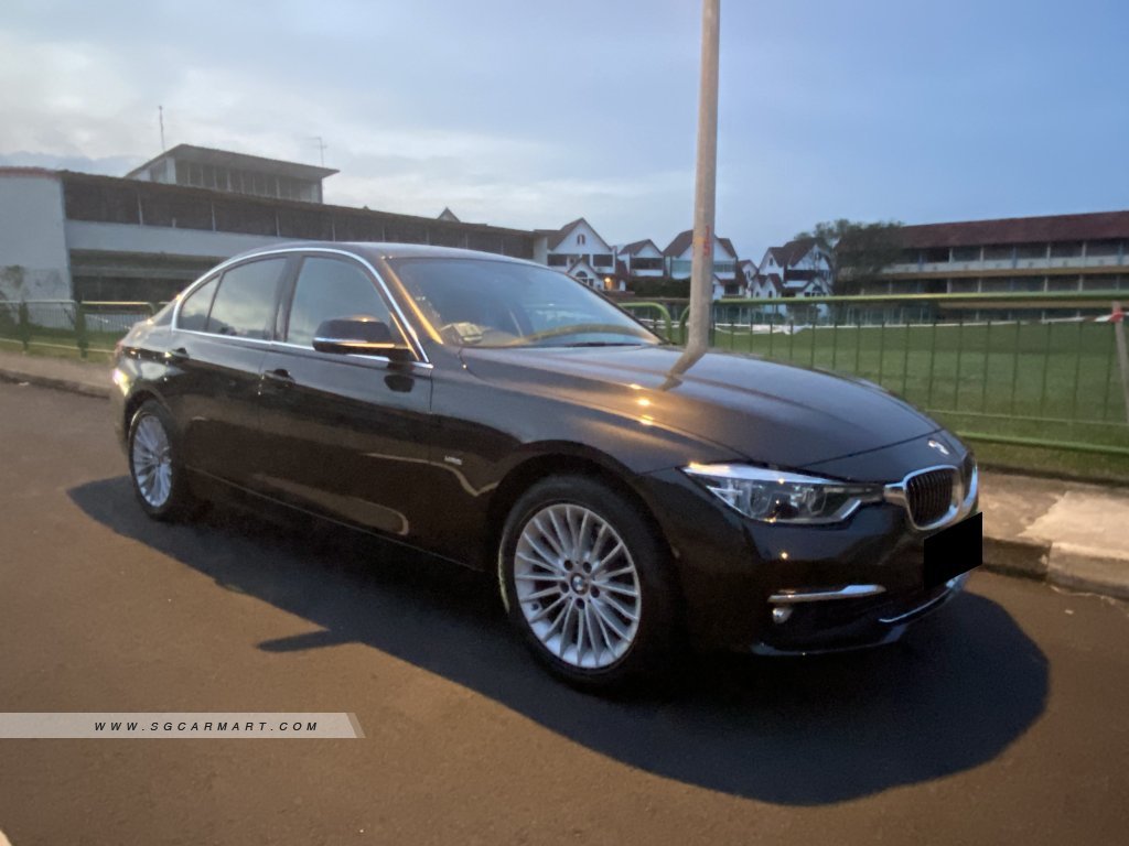 BMW 3 Series 318i Luxury