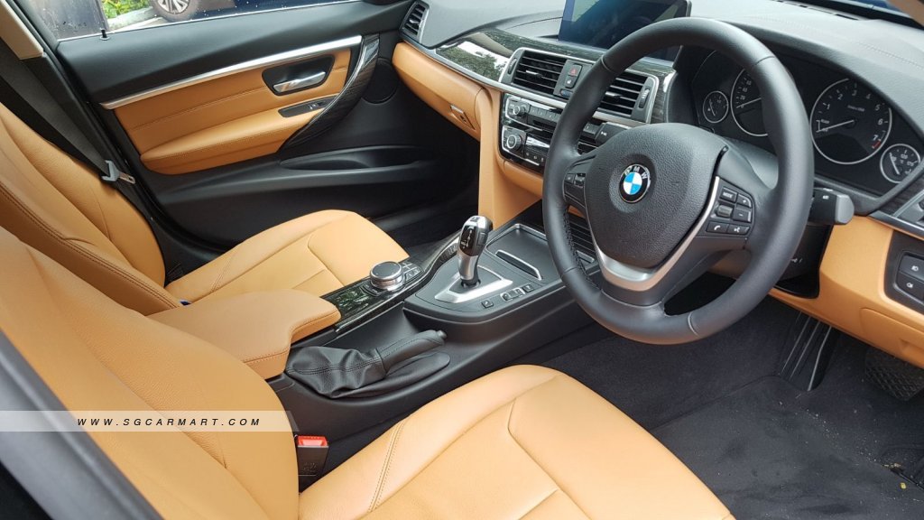 BMW 3 Series 318i Luxury