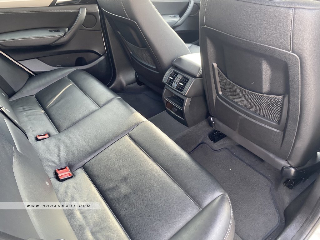 BMW X3 xDrive20i