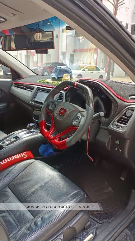 Honda Vezel Hybrid 1.5A X Honda Sensing