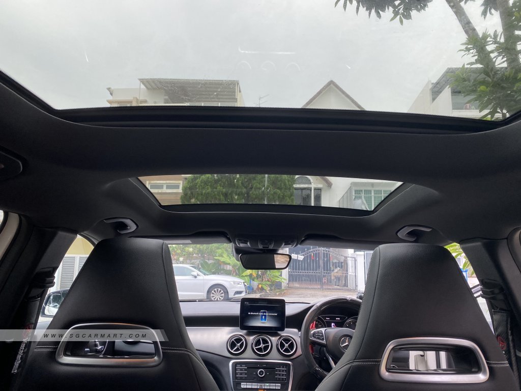 Mercedes-Benz GLA-Class GLA200 AMG Line