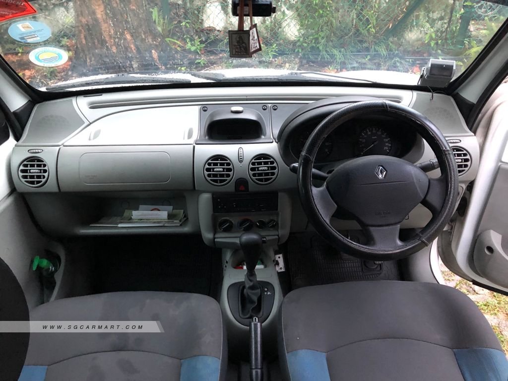 Renault Kangoo 1.6A (COE till 01/2024)