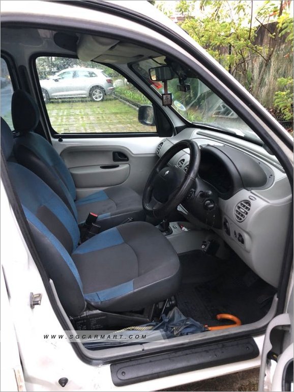 Renault Kangoo 1.6A (COE till 01/2024)