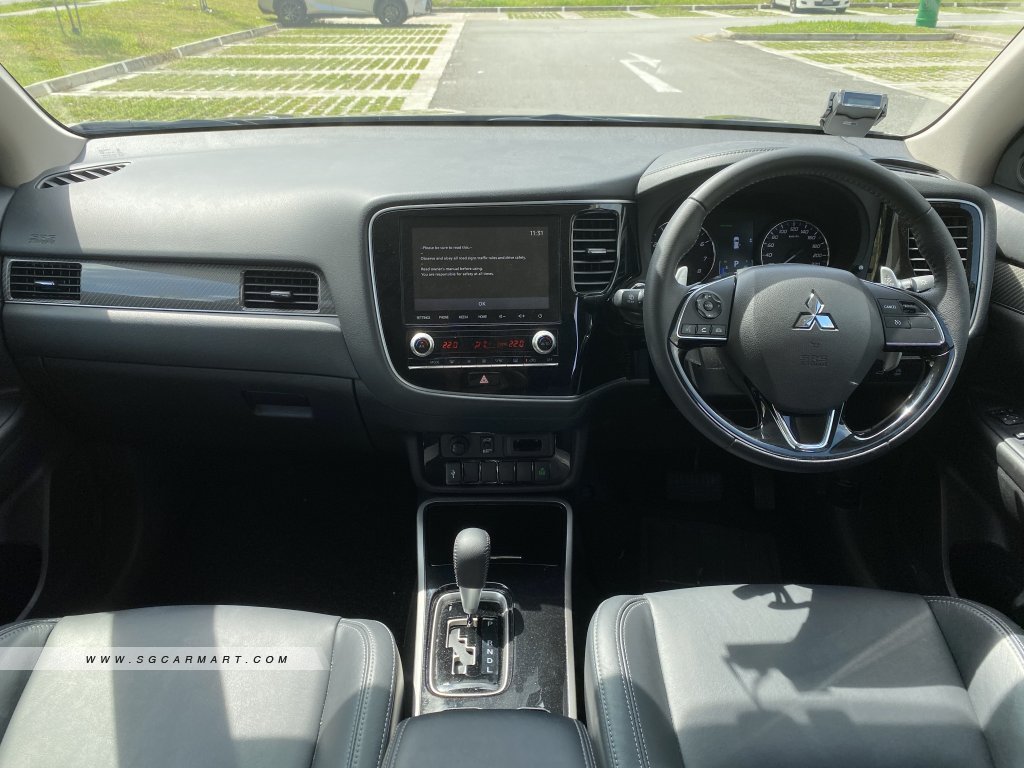 Mitsubishi Outlander 2.0A
