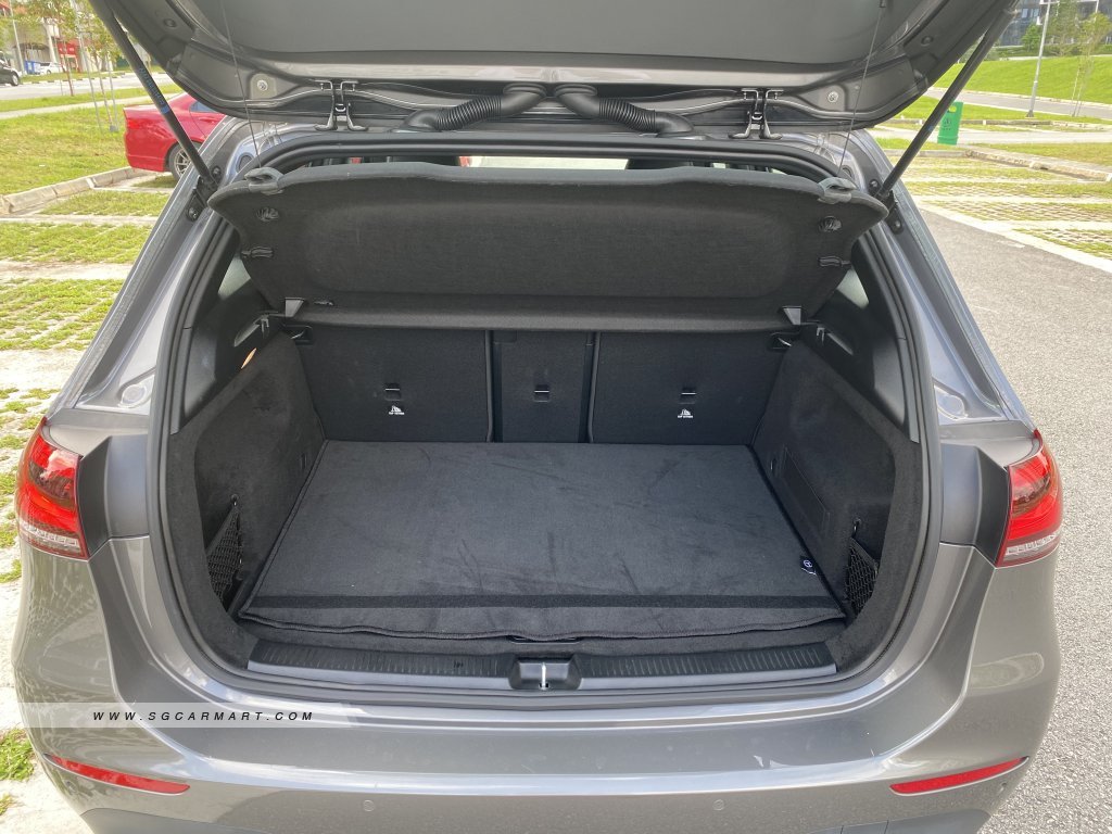 Mercedes-Benz B-Class B180 Style