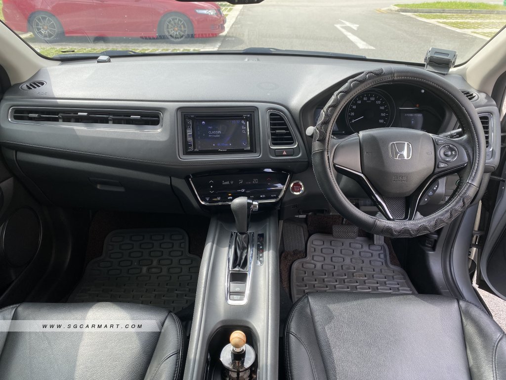 Honda Vezel 1.5A X Honda Sensing