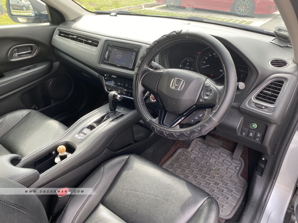 Honda Vezel 1.5A X Honda Sensing