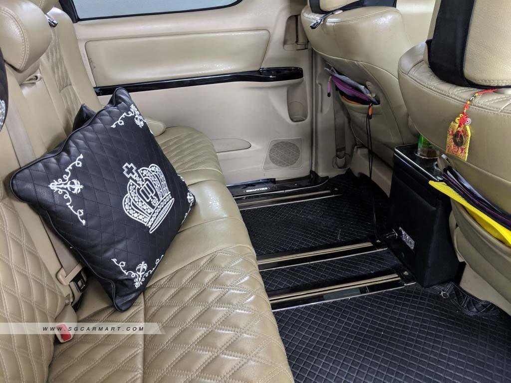 Toyota Vellfire 2.4A X (COE till 07/2029)
