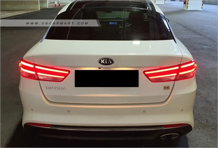 Kia Optima K5 2.0A Sunroof