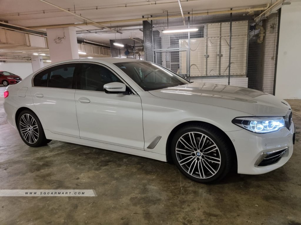 BMW 5 Series 520i